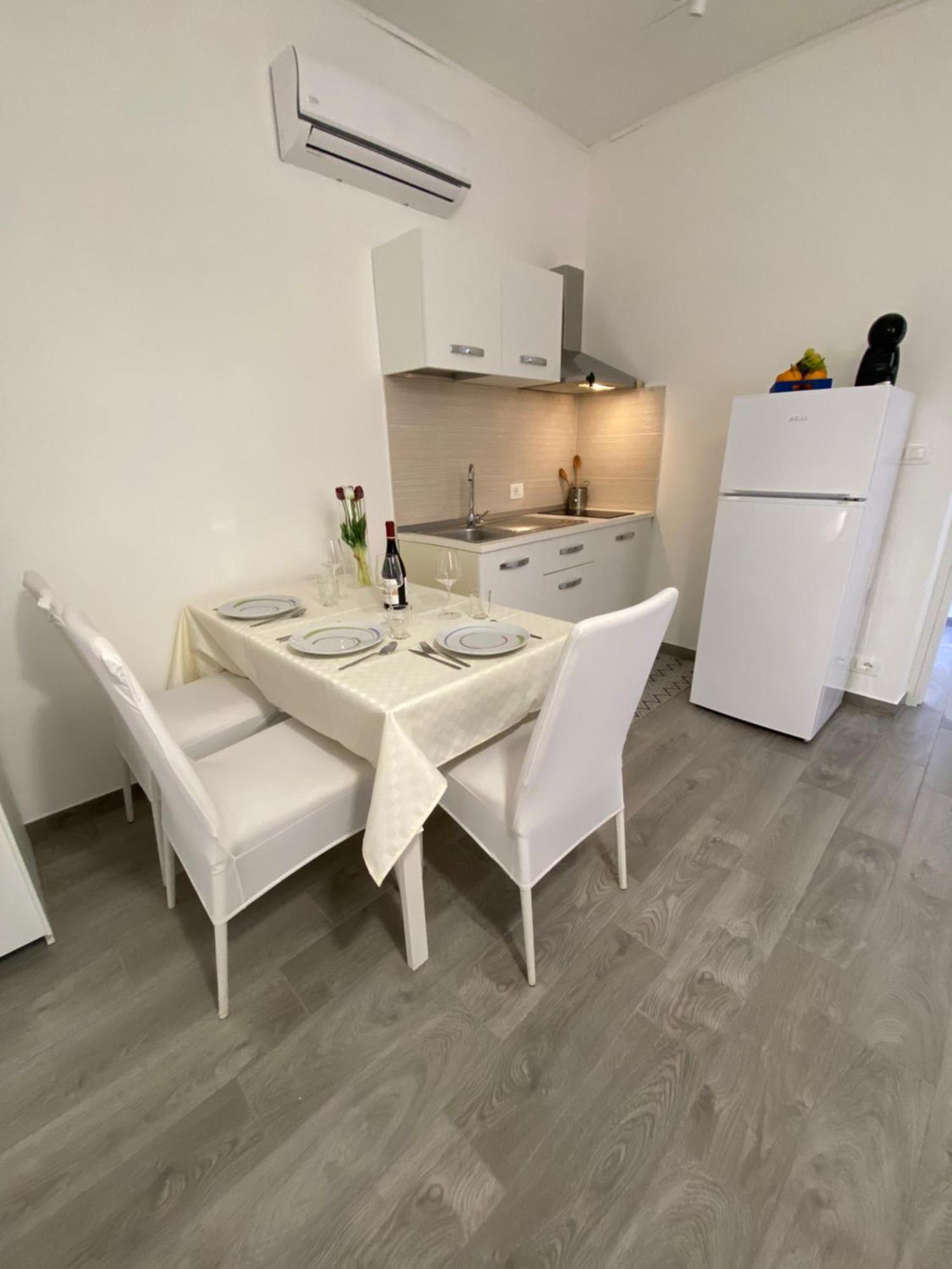 Nonna N'Zina Trapani Casa Vacanza เอริเช ภายนอก รูปภาพ