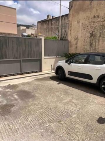 Nonna N'Zina Trapani Casa Vacanza เอริเช ภายนอก รูปภาพ